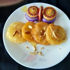 A picture of Apple Malpua.