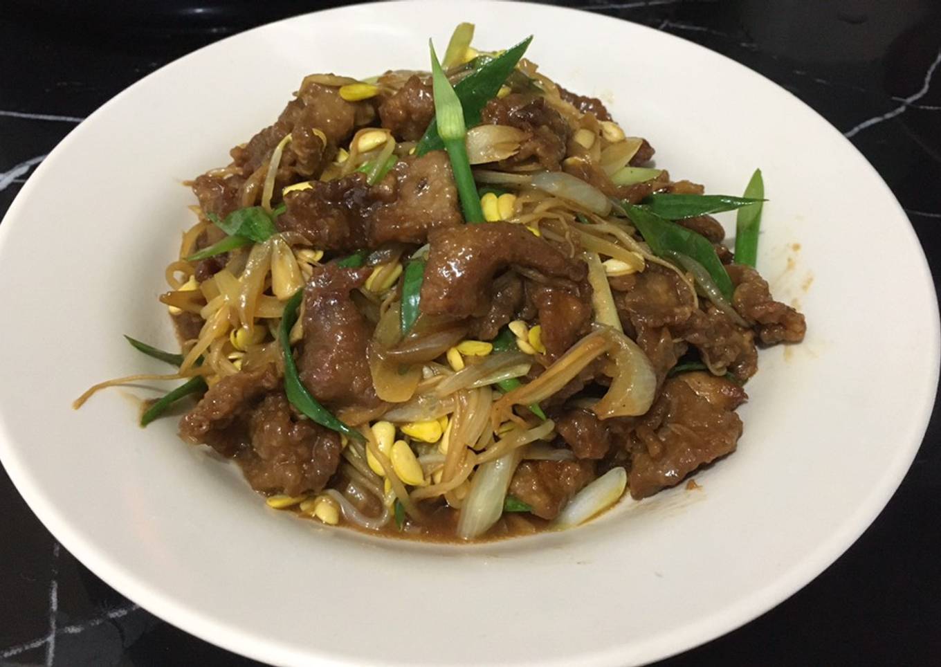 Sapi Kecambah Lada Hitam