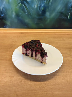 A picture of Berry Cheesecake.