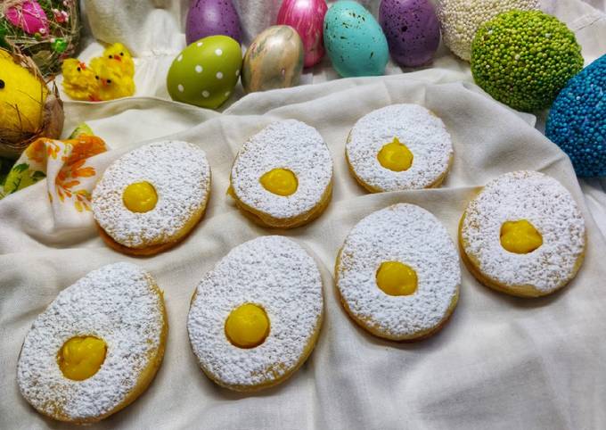 Ricetta Biscotti uova di Pasqua (Easter eggs cookies) di Cristina Farinelli  ricettefacilidellacri - Cookpad