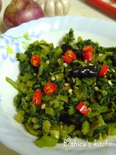 A picture of Spinach Stir Fry.