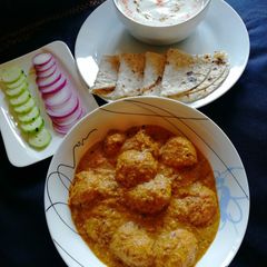 A picture of Dum aloo dhaba style.