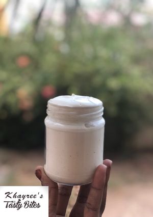A picture of Cream cheese.