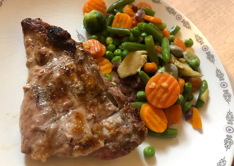 Secreto ibérico a la parrilla con guarnición de verduras salteadas ! 🤤🤪