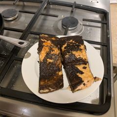 A picture of Grilled Salmon in Black Pepper.