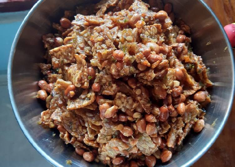 Kering Tempe Kacang Cabe Ijo Kering Tempe Kacang Cabe Ijo