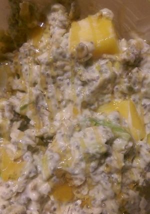 A picture of Avocado mango overnight oats.