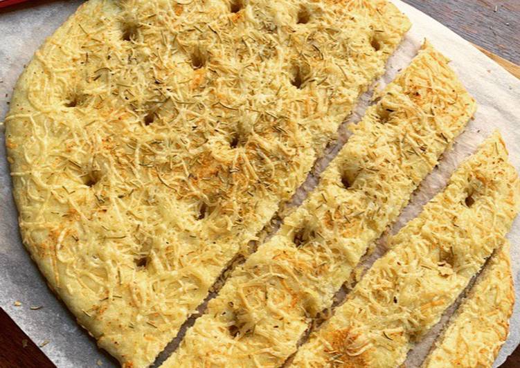 ☆Focaccia Emmental Romarin☆