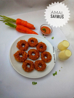 A picture of Yam doughnuts.