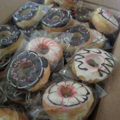 รูปของ Donat Ekonomis Empuk Tanpa Kentang
