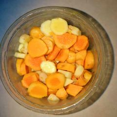 A picture of Galangal pickle (instant).