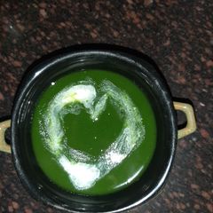 A picture of Spinach soup.