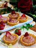 Strawberry Vla Pie with Garnish Strawberry Clear Sugar Glaze 🍓🫓