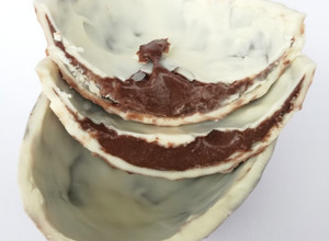 Una foto de Huevo de Pascua trufado (cáscara rellena)