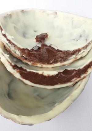 Una foto de Huevo de Pascua trufado (cáscara rellena)