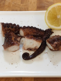 Una foto de Pulpo al horno murciano🐙🍋