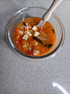 Foto resep Salmon Tofu Kuah Tomyum Mpasi 10+