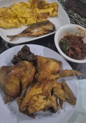 Foto resep Ayam goreng air kelapa