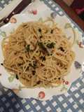 Spaghetti con ajo, aceite de oliva y otras sorpresas, mmmm