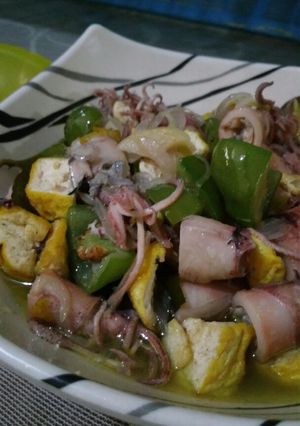 Foto resep Cumi tahu gendot