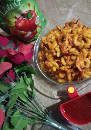 A picture of Red & Hot sauce pasta.