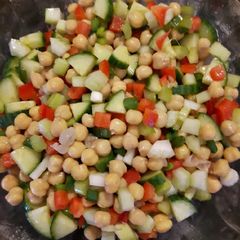A picture of Chick Pea Salad.