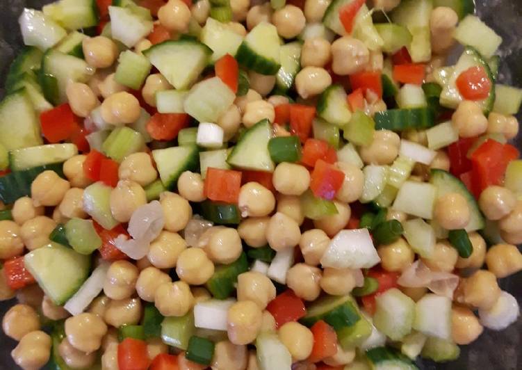 Steps to Make Speedy Chick Pea Salad