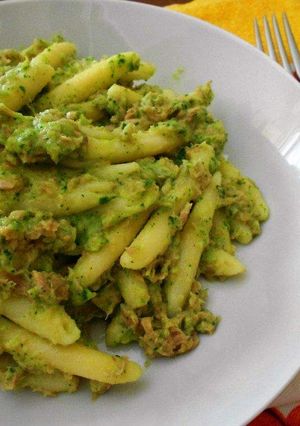 Foto di Pasta con crema di zucchine e tonno