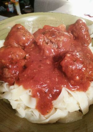 Una foto de Albóndigas en salsa de tomates