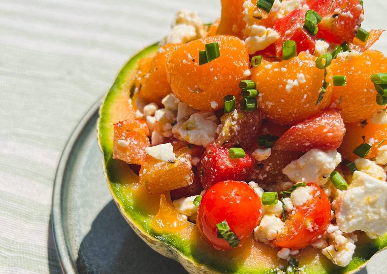 Petite salade sexy de melon charentais & fĂȘtađ, un rĂ©gal