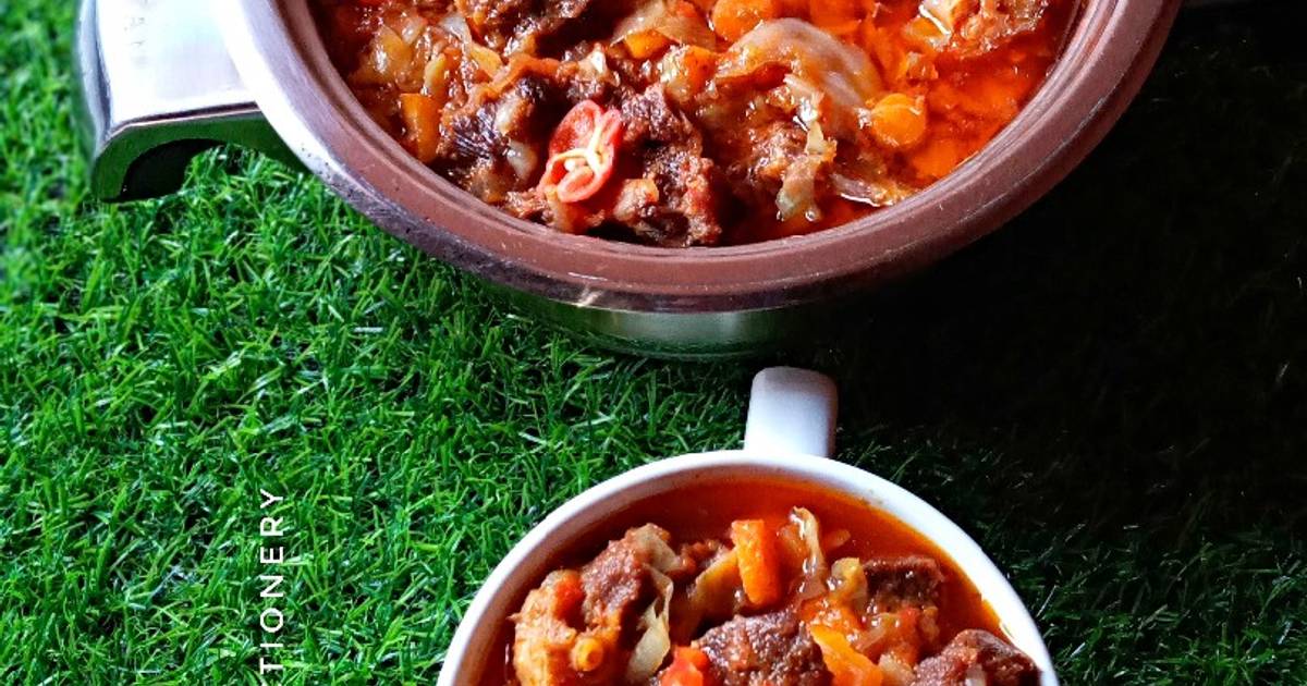 Spicy beef sauce Recipe by Augie's Confectionery - Cookpad