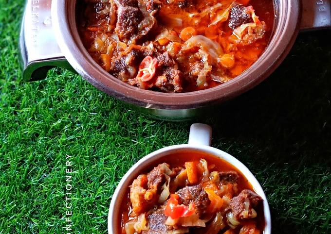 Spicy beef sauce Recipe by Augie's Confectionery - Cookpad