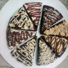 Pizza brownies A picture of Pizza brownies.