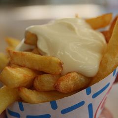 A picture of Belgium frites(french fries).