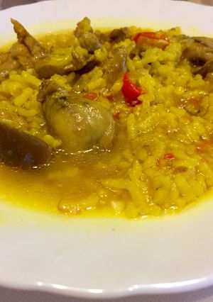 Una foto de Arroz con Perdiz campera y setas de temporada