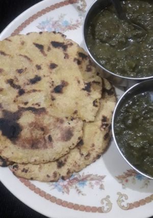 मक्का की रोटी (makki ki roti recipe in Hindi) रेसिपी मुख्य फोटो