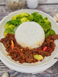 Foto resep Oseng Sapi Mercon (Spicy Beef)