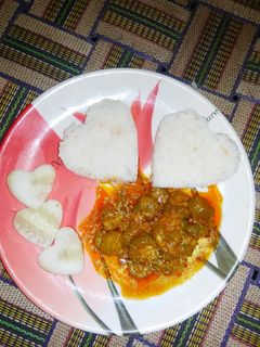 मसालेदार तोरई (Masaledar turai recipe in hindi) रेसिपी मुख्य फोटो