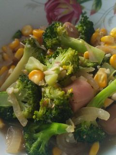Foto resep Cah Brokoli Jagung Sosis