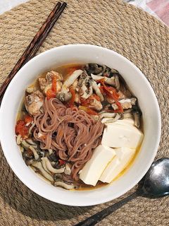 Hình của món Bún sườn Gạo lứt.