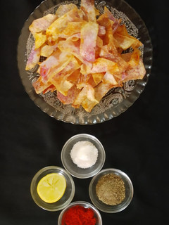 રતાળુ ચિપ્સ (Ratalu Chips Recipe In Gujarati) રેસીપી મુખ્ય ફોટો