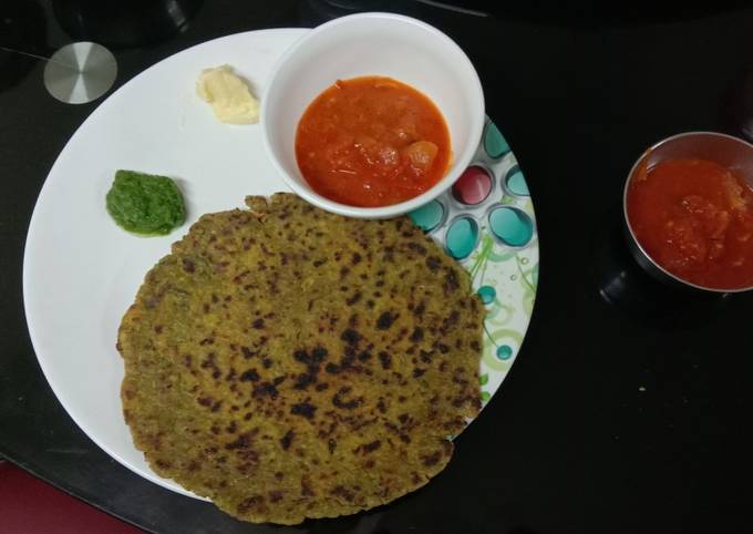 Bajri Methi and green garlik Dhebara recipe main photo