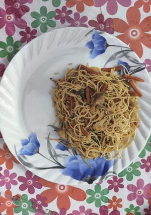 চাওমিন রেসিপির প্রধান ছবি