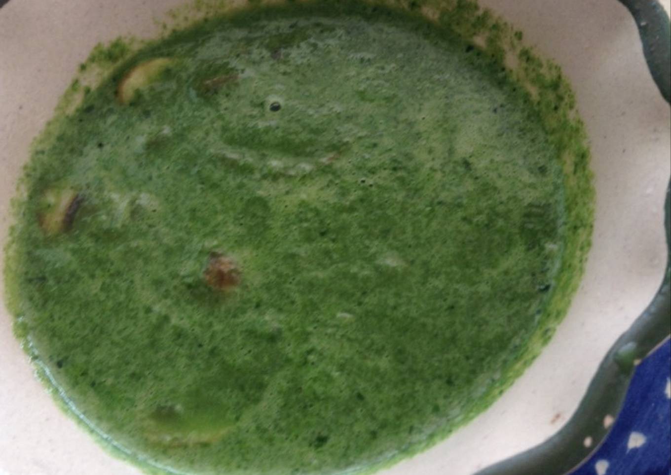 Crema verde espinacas acelgas y champiñones