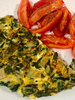 Una foto de Omelette-tortilla rápido de acelgas