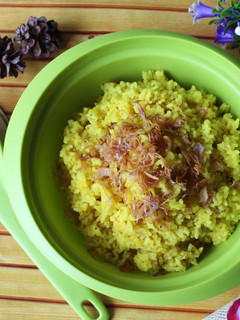Foto resep Nasi kuning rice cooker santan bubuk