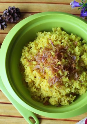 Foto resep Nasi kuning rice cooker santan bubuk