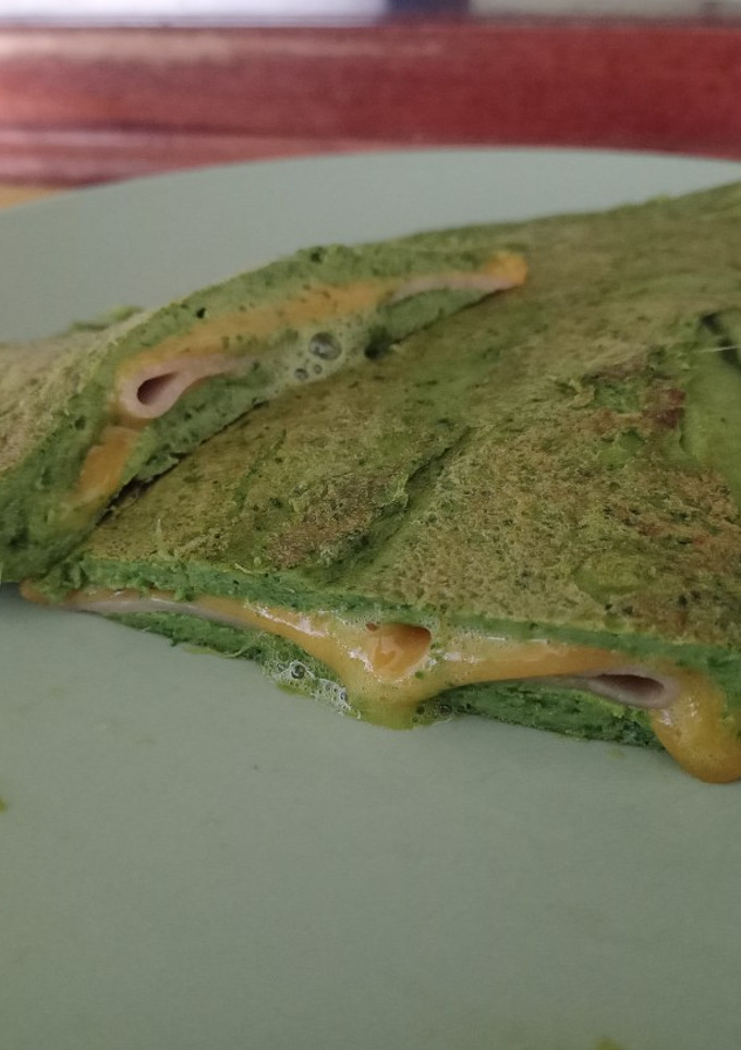 Una foto de Tortillas de espinaca rellenas