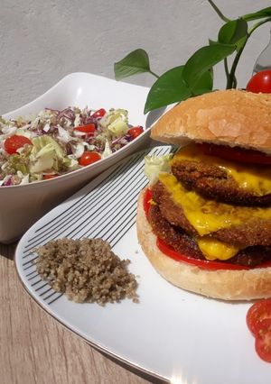 عکسی از دستور برگر کینوا
