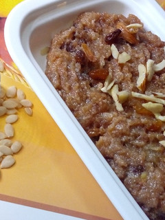 பிரட் ஹல்வா (Bread halwa recipe in tamil) செய்முறை முக்கிய புகைப்படம்